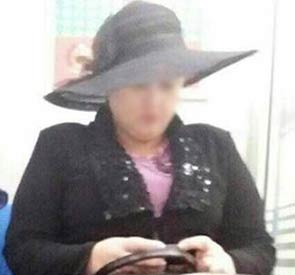 حجاب عجیب یک زن در مترو + عکس
